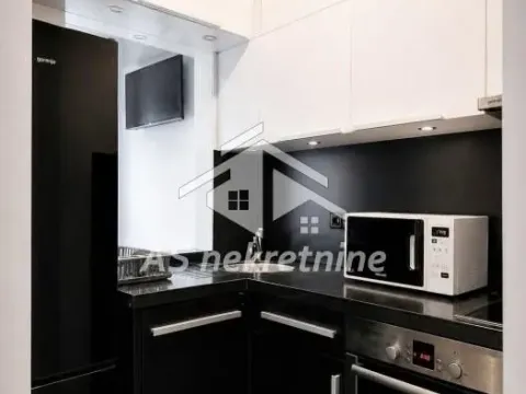 Rent, two bedroom apartment, 45m², Đeram Pijaca, Beograd - image 4