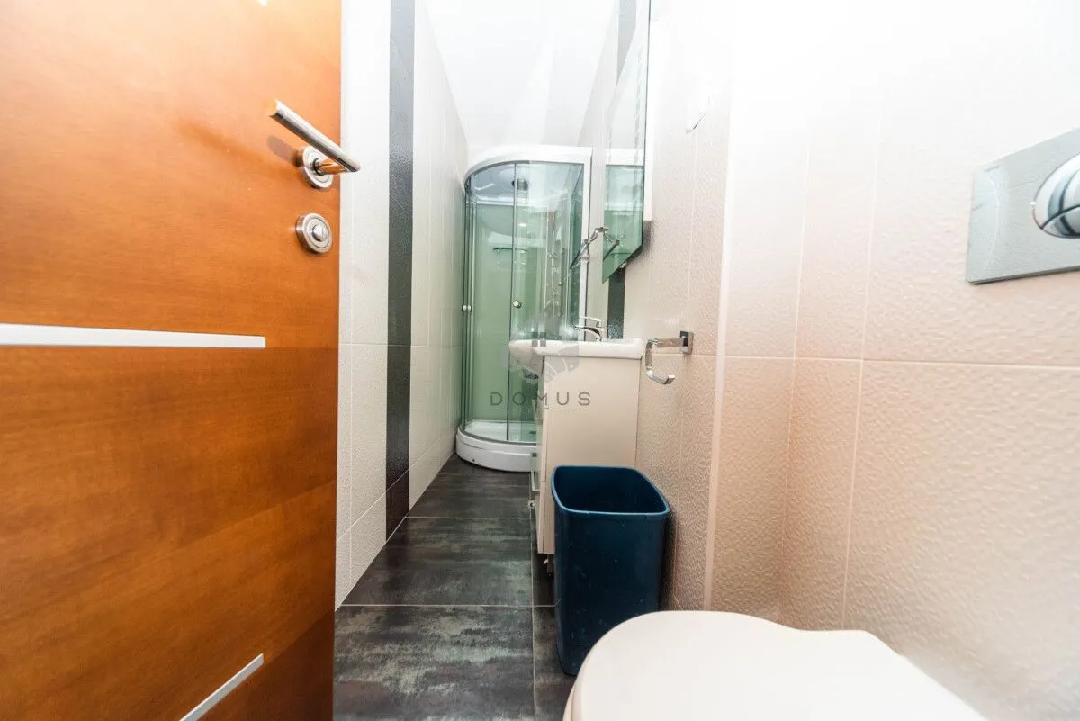 Prodaja, četvorosoban stan, 175m², Gorica C, Podgorica