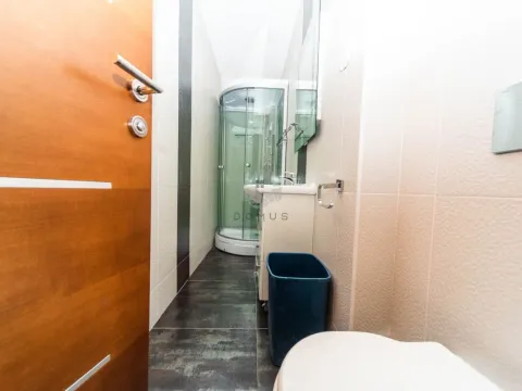 Sale, four bedroom apartment, 175m², Gorica C, Podgorica - image 12