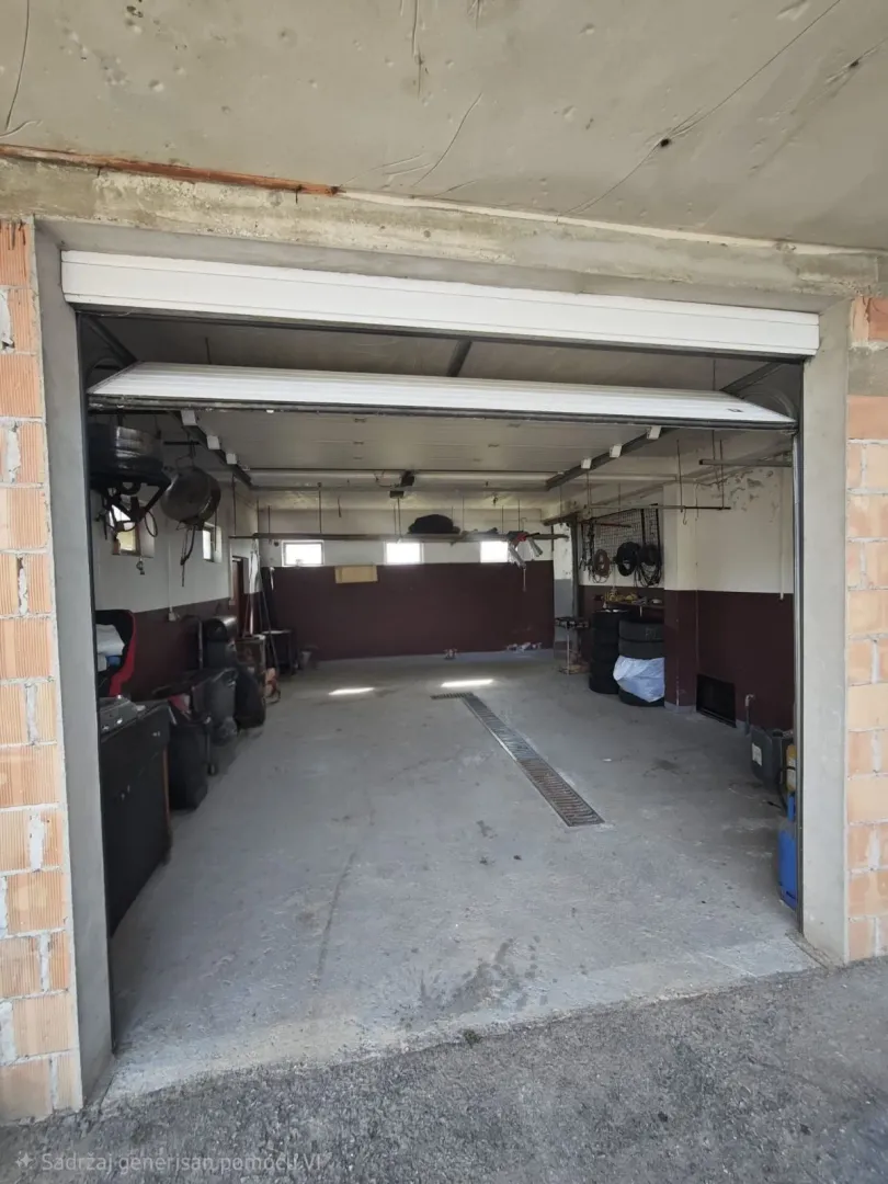 Prodaja, kuća, 356m², Centar, Stara Pazova