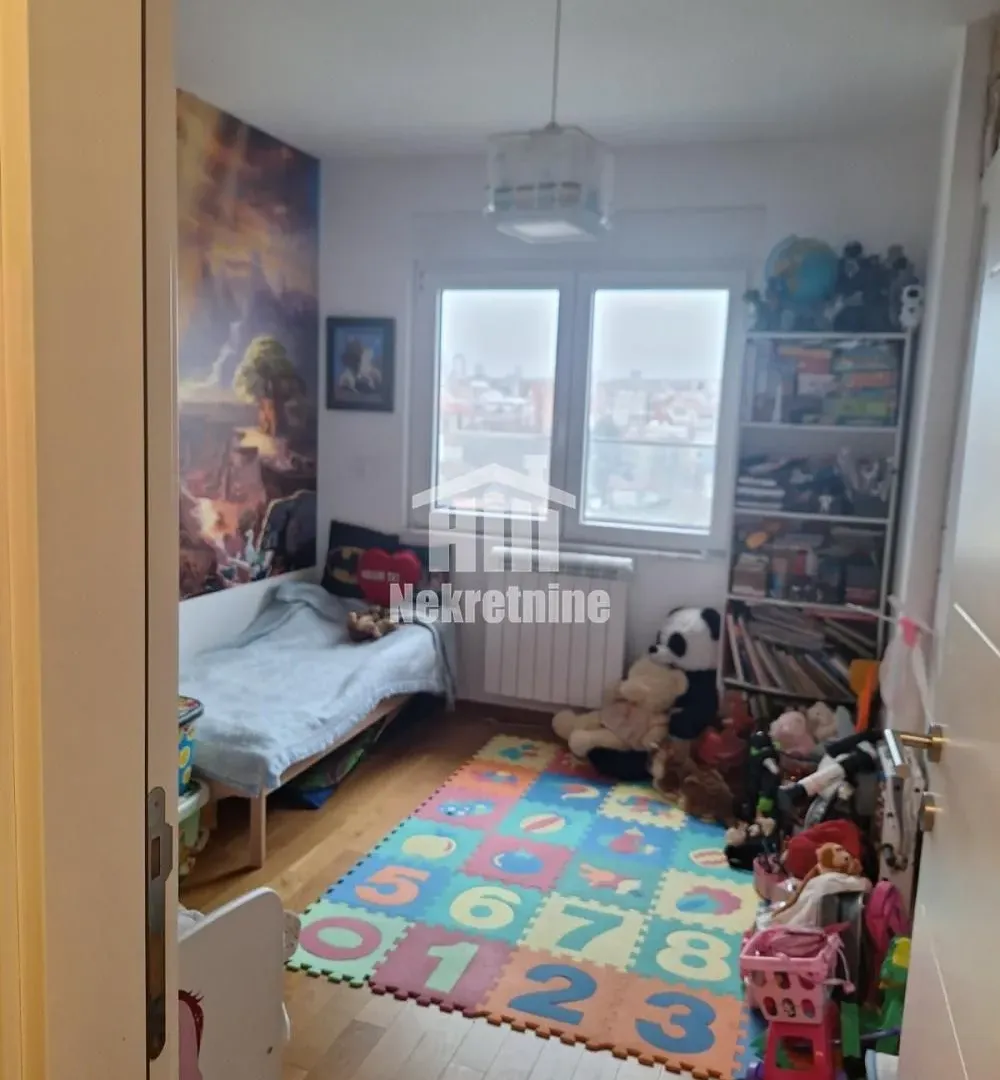 Sale, two bedroom apartment, 75m², Dušanovac, Voždovac Sve Podlokacije