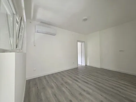 Sale, apartment, 48m², Preko Morače, Podgorica - image 2