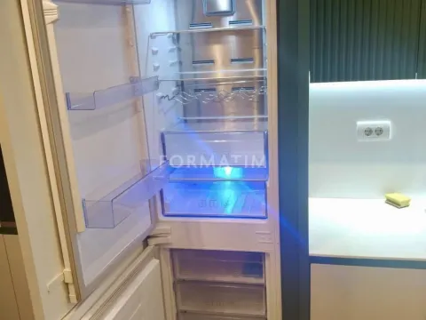 Rent, three bedroom apartment, 76m², Južni Bulevar, Vračar Sve Podlokacije - image 7