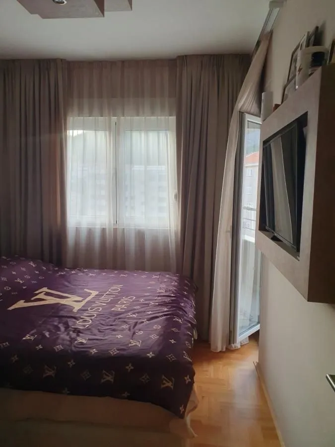 Prodaja, dvosoban stan, 64m², Budva, Crna Gora