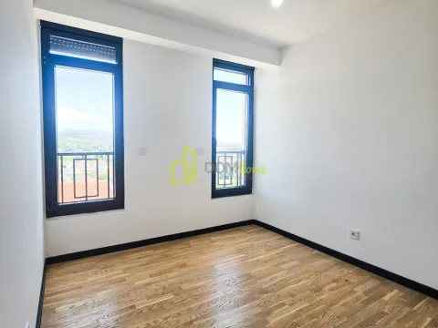 Prodaja, trosoban stan, 88m², Gorica C, Podgorica - image 9
