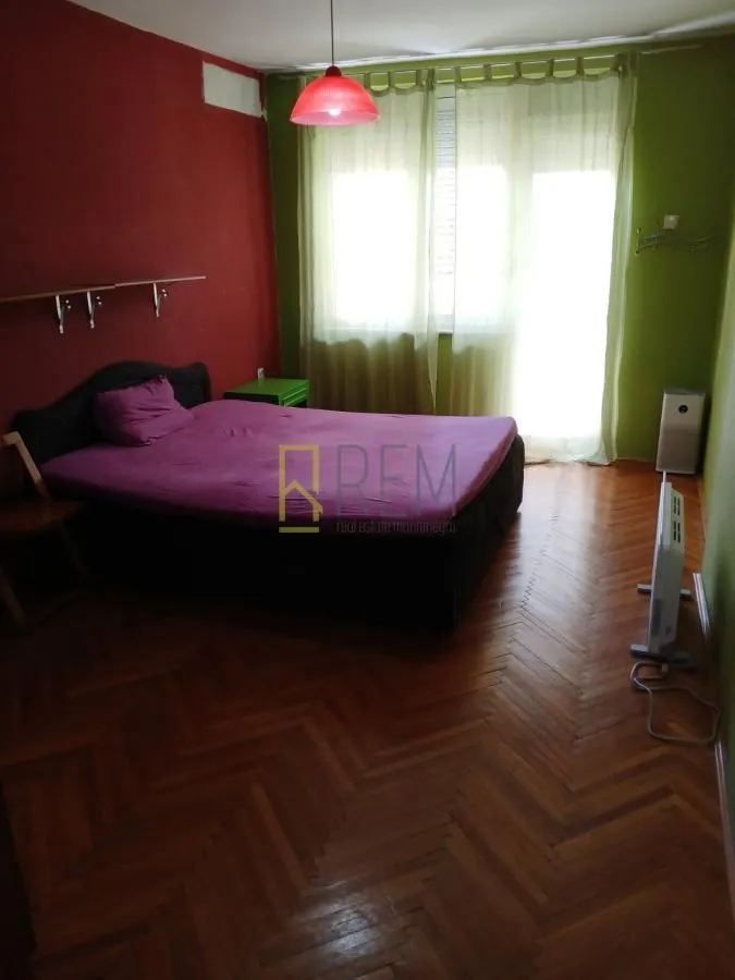 Prodaja, dvosoban stan, 76m², Centar, Podgorica