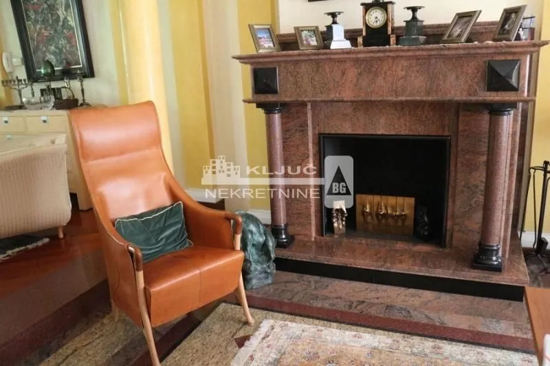 Sale, house, 600m², Savski Venac, Beograd