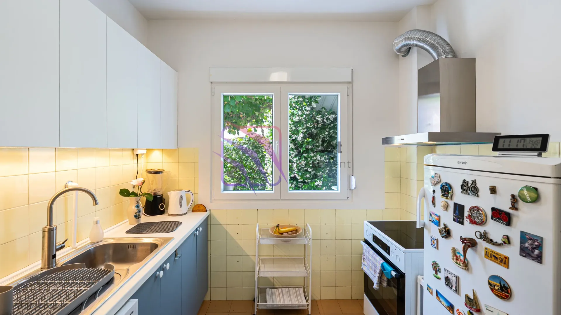 Izdavanje, trosoban stan, 100m², Dalmatinska ulica, Podgorica