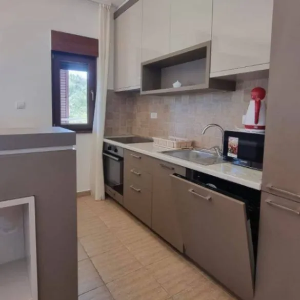 Sale, two bedroom apartment, 130m², Bečići, Budva