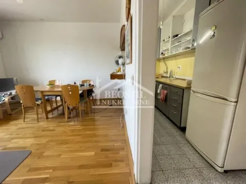 Sale, three bedroom apartment, 94m², Savski Venac, Beograd - image 6