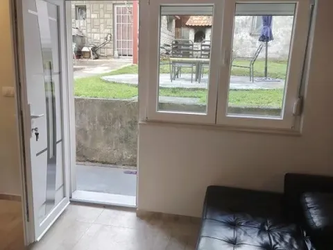 Rent, one bedroom apartment, 38m², Žarkovo, Beograd - image 4
