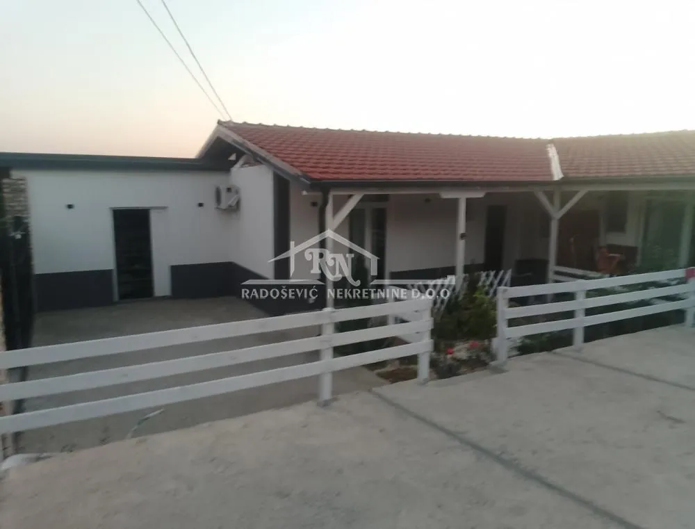 Prodaja, trosoban stan, 71m², Miljakovac, Rakovica