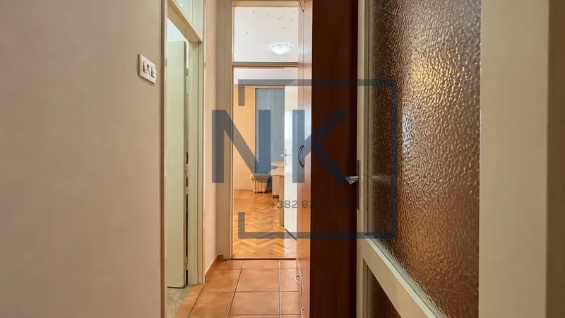 Prodaja, dvosoban stan, 72m², Pejton, Podgorica