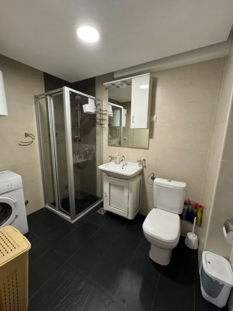 Rent, one bedroom apartment, 60m², Bečići, Budva