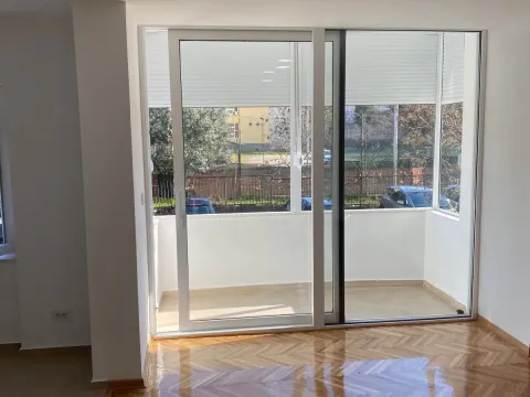 Sale, one bedroom apartment, 58m², Preko Morače, Podgorica - image 4