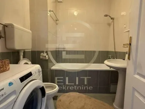 Izdavanje, stan, 47m², Socijalno, Novi Sad Sve Podlokacije - image 13