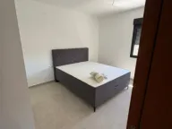 Izdavanje, dvosoban stan, 80m², Dumidran, Tivat - image 2