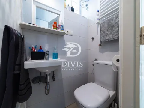 Sale, two bedroom apartment, 42m², Crveni Krst, Beograd - image 8