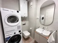 Izdavanje, dvosoban stan, 60m², Pobrežje, Podgorica - image 10