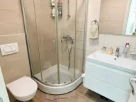 Izdavanje, dvosoban stan, 64m², City Kej, Podgorica - image 2