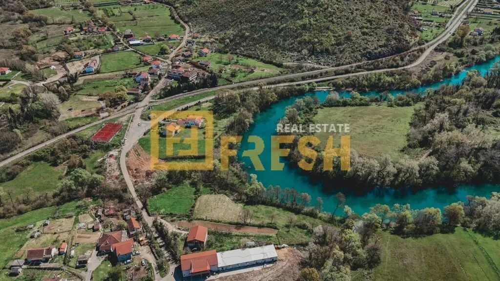 Prodaja, plac, 2200m², Ostalo, Podgorica