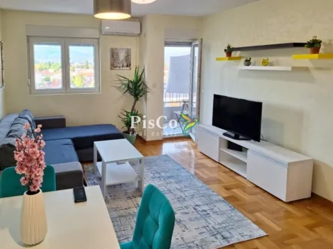 Rent, one bedroom apartment, 43m², Stari Aerodrom, Podgorica
