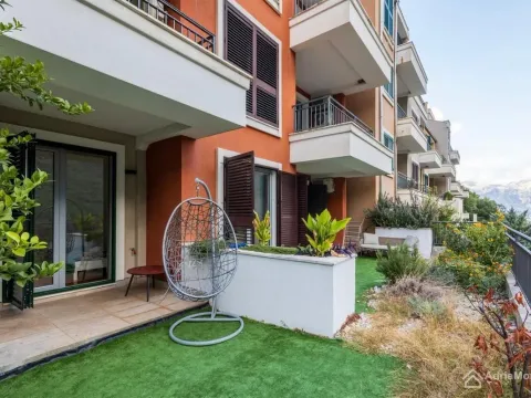 Prodaja, trosoban stan, 97m², Morinj, Kotor - image 19