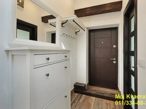 Rent, four bedroom apartment, 105m², Savski Venac, Beograd - image 17