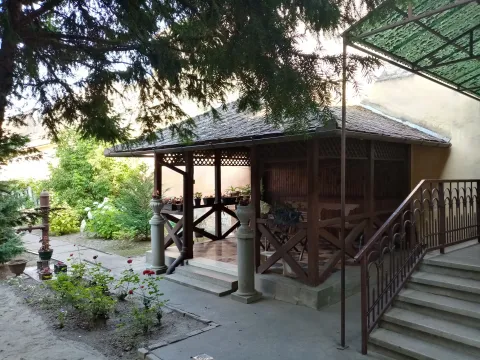 Prodaja, kuća, 159m², Centar, Subotica - image 8