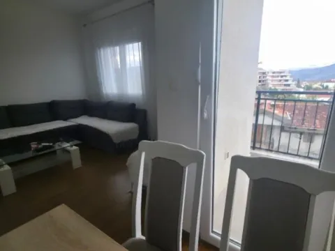 Izdavanje, jednosoban stan, 45m², City Kej, Podgorica - image 7