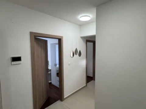 Rent, two bedroom apartment, 72m², Master Kvart, Podgorica - image 10