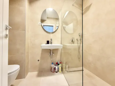 Izdavanje, jednosoban stan, 45m², Zabjelo, Podgorica - image 8