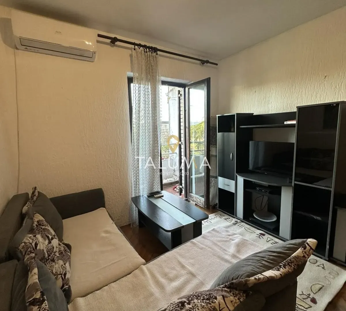 Rent, one bedroom apartment, 35m², Momišići, Podgorica