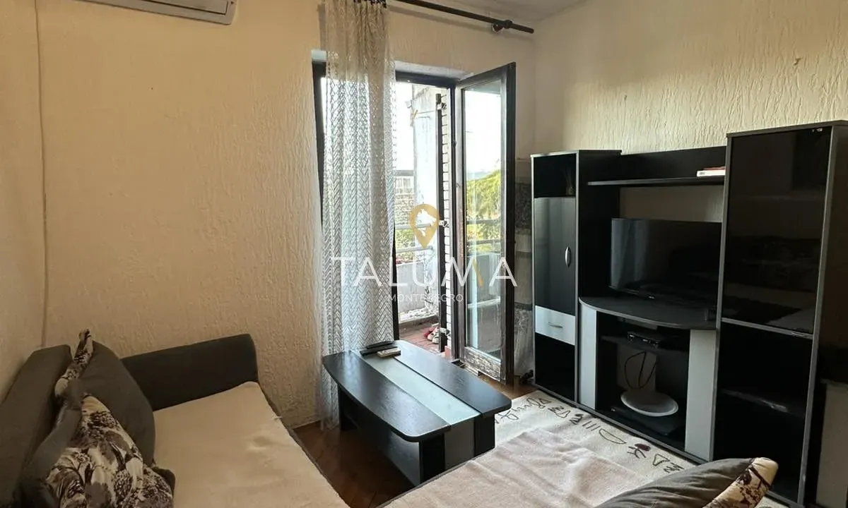 Rent, one bedroom apartment, 35m², Momišići, Podgorica