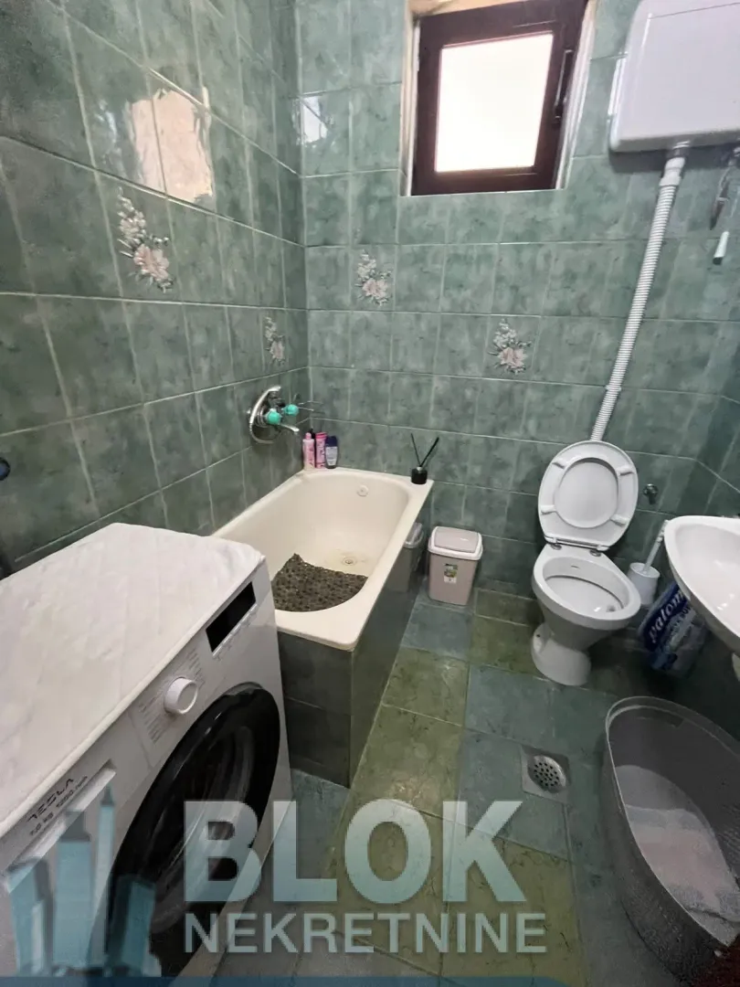 Izdavanje, jednosoban stan, 60m², Blok 9, Podgorica