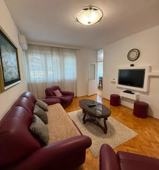 Rent, three bedroom apartment, 95m², Tuški Put, Podgorica