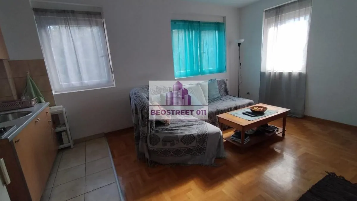 Prodaja, trosoban stan, 63m², Zvezdara Sve Podlokacije, Beograd
