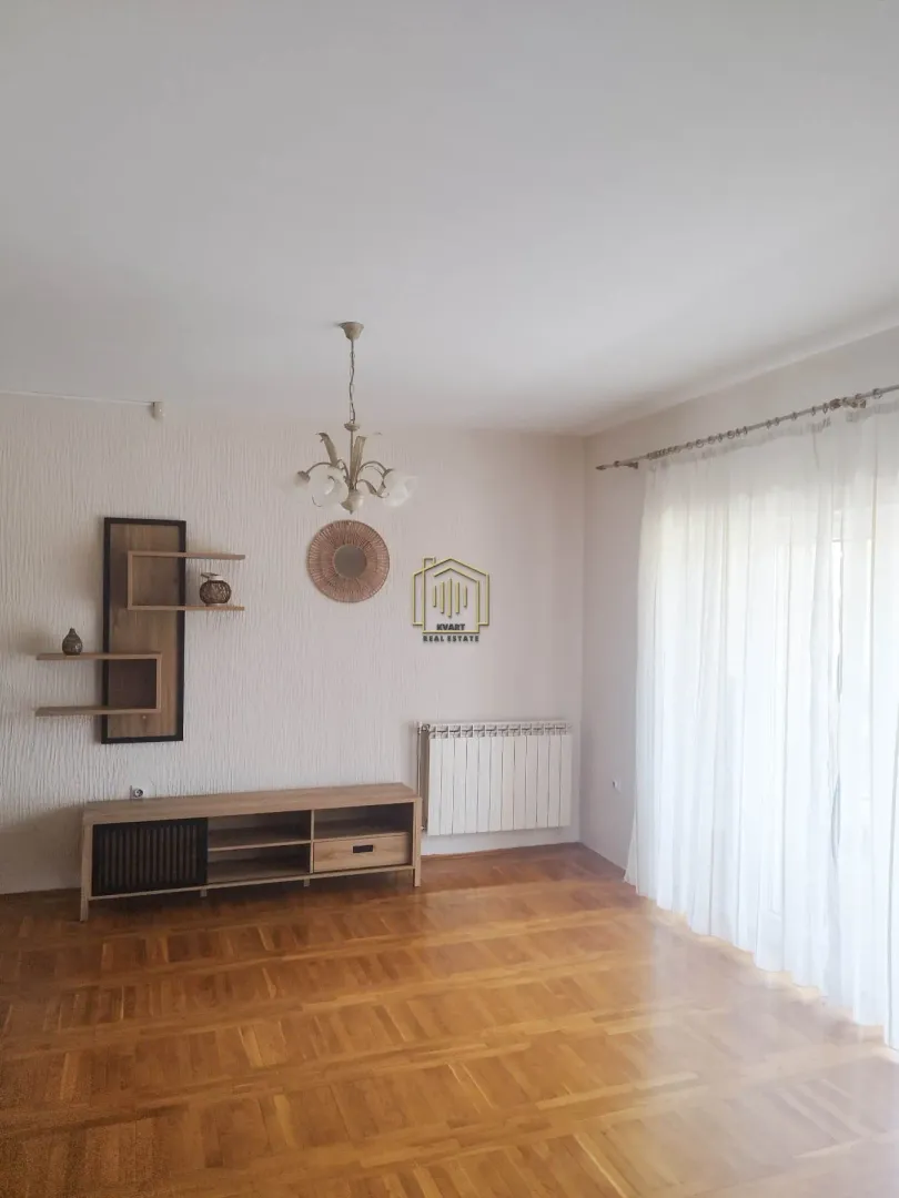 Rent, house, 140m², Zabjelo, Podgorica