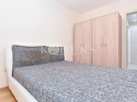 Izdavanje, jednosoban stan, 39m², City Kej, Podgorica - image 16