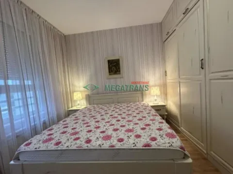 Izdavanje, trosoban stan, 102m², Belvil, Beograd - image 9