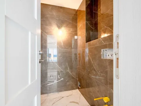 Prodaja, kuća, 370m², Utjeha, Bar - image 21