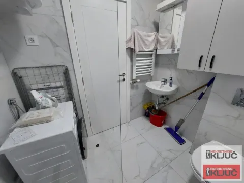 Izdavanje, jednosoban stan, 43m², Avijatičarsko naselje, Novi Sad Sve Podlokacije - image 5