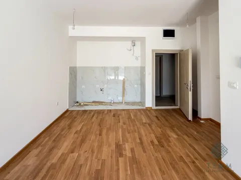 Prodaja, jednosoban stan, 38m², Donja Gorica, Podgorica - image 5