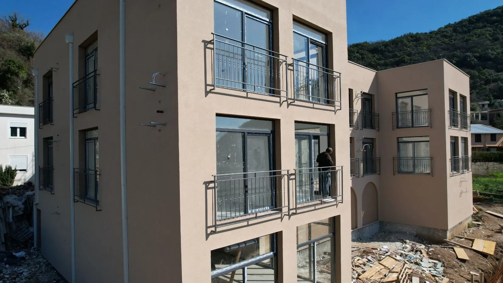 Prodaja, ugostiteljski objekat, 1680m², Seoce, Budva