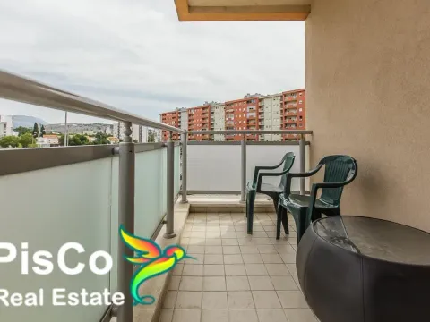 Izdavanje, dvosoban stan, 64m², City Kvart, Podgorica - image 10