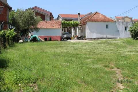 Prodaja, plac, 453m², Tivat, Crna Gora - image 3