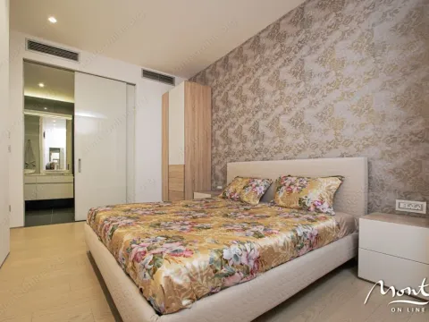 Sale, three bedroom apartment, 154m², Budva, Crna Gora - image 8