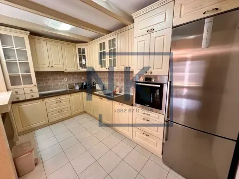 Prodaja, dvosoban stan, 92m², City Kvart, Podgorica - image 3