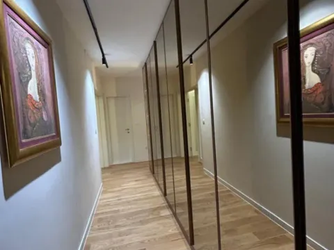 Rent, two bedroom apartment, 108m², Central Point, Podgorica - image 6