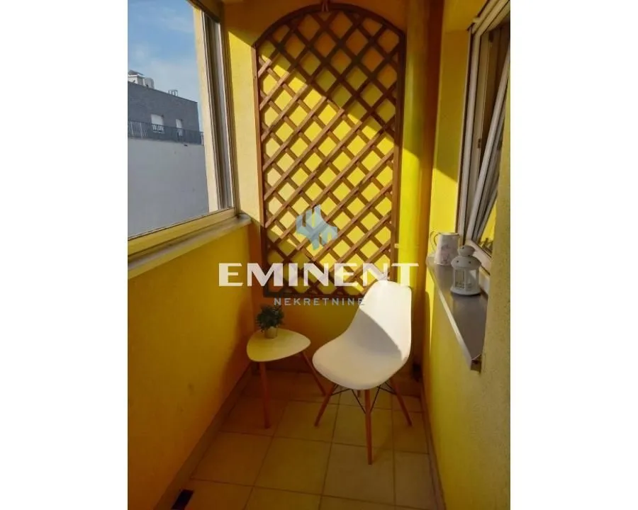 Rent, two bedroom apartment, 45m², Novi Beograd Blok 72, Novi Beograd Sve Podlokacije